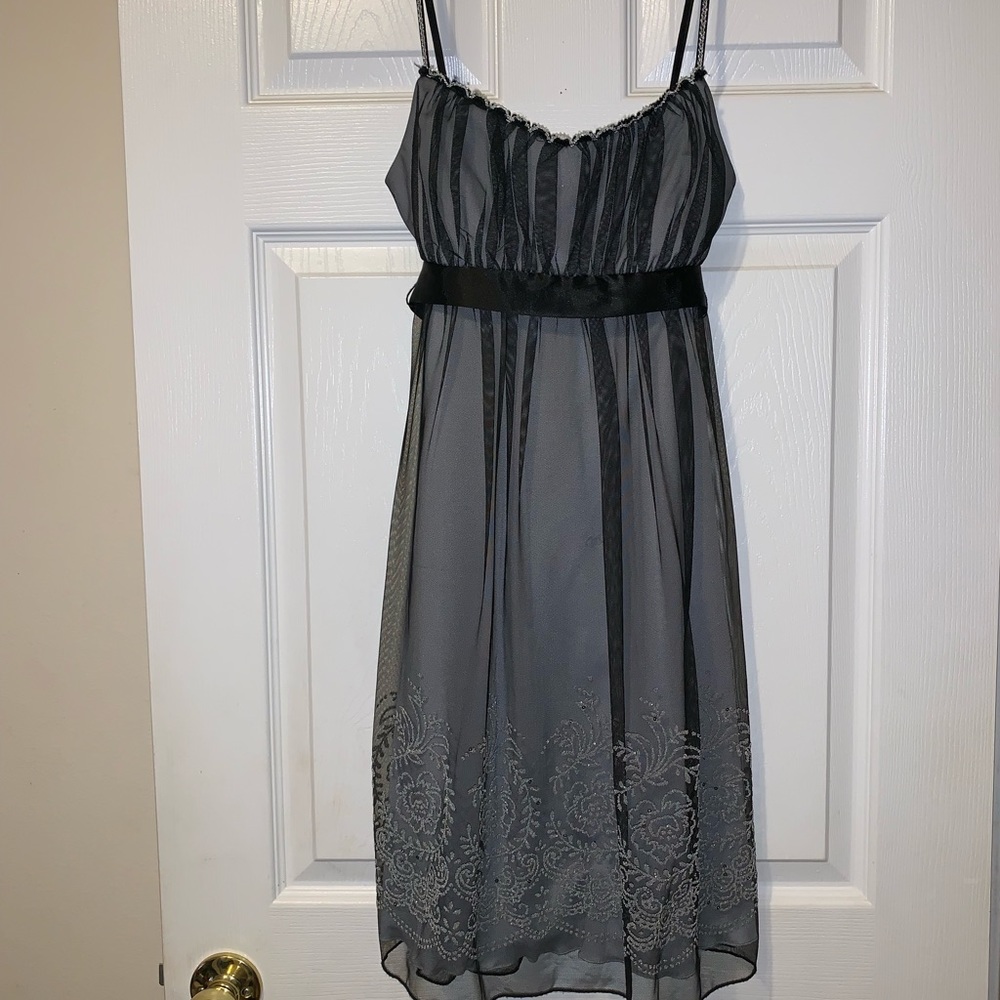 BLACK&SILVER MESH WITH EMBROIDERY